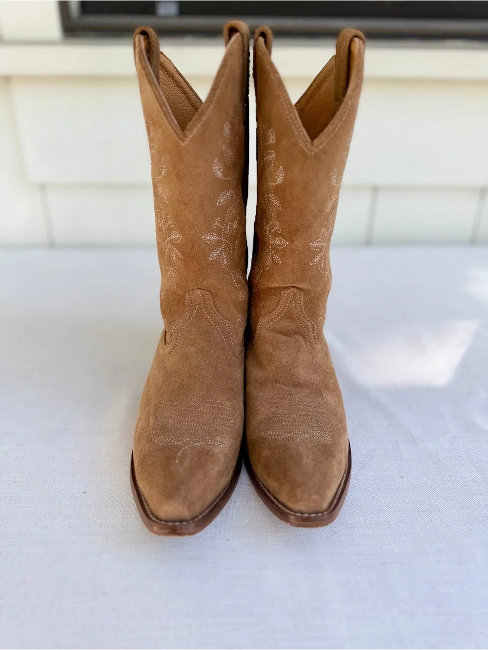 Shyanne Bambi Suede Western Boots Tan Brown Size 8 Leather Cowgirl Boots - Picture 2 of 6
